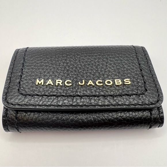 Marc Jacobs Bags Marc Jacobs 6 Key Holder Keys Trifold Black Poshmark
